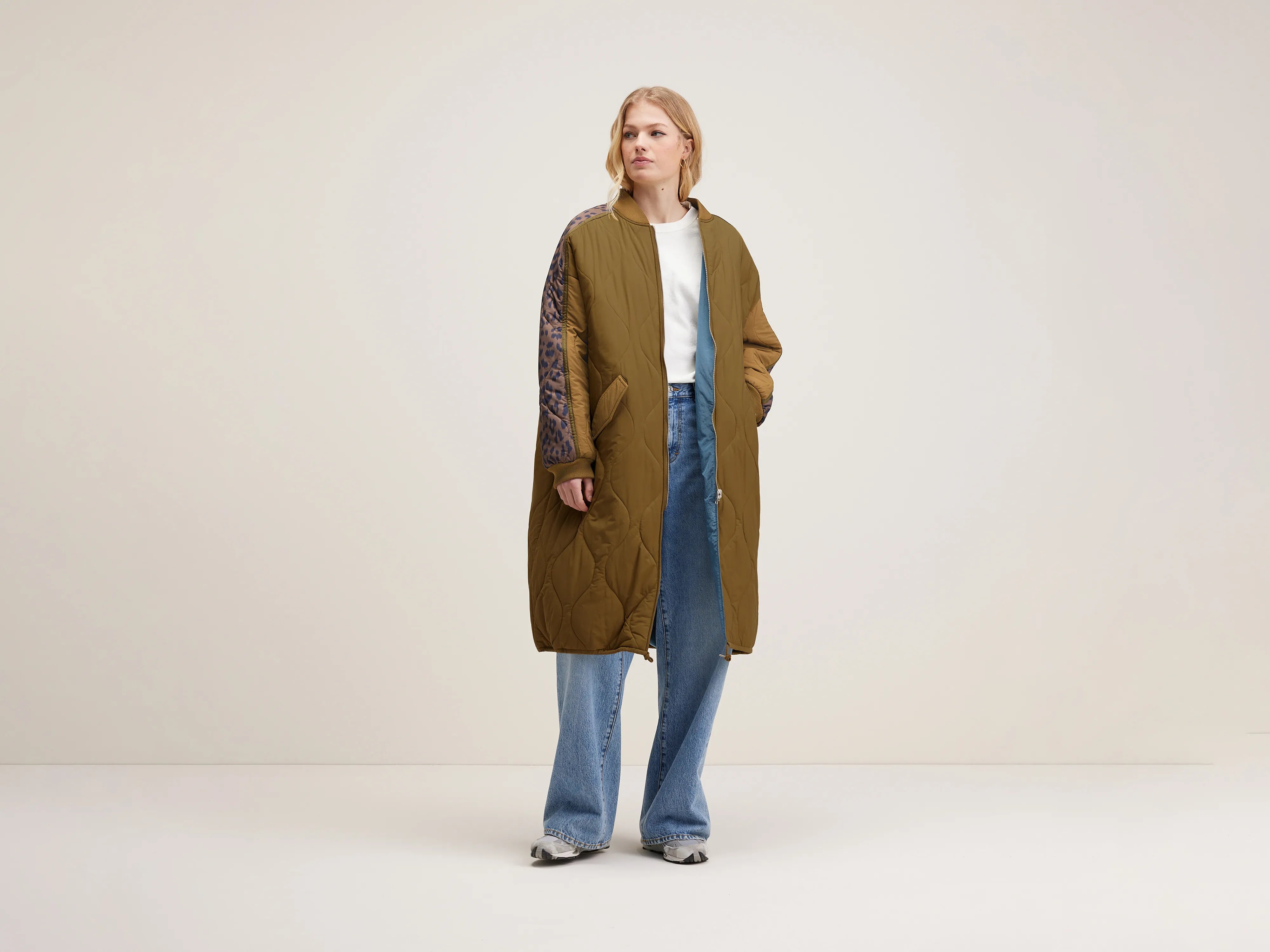 Classic Hedge quilted coat (242 / W / TAN)