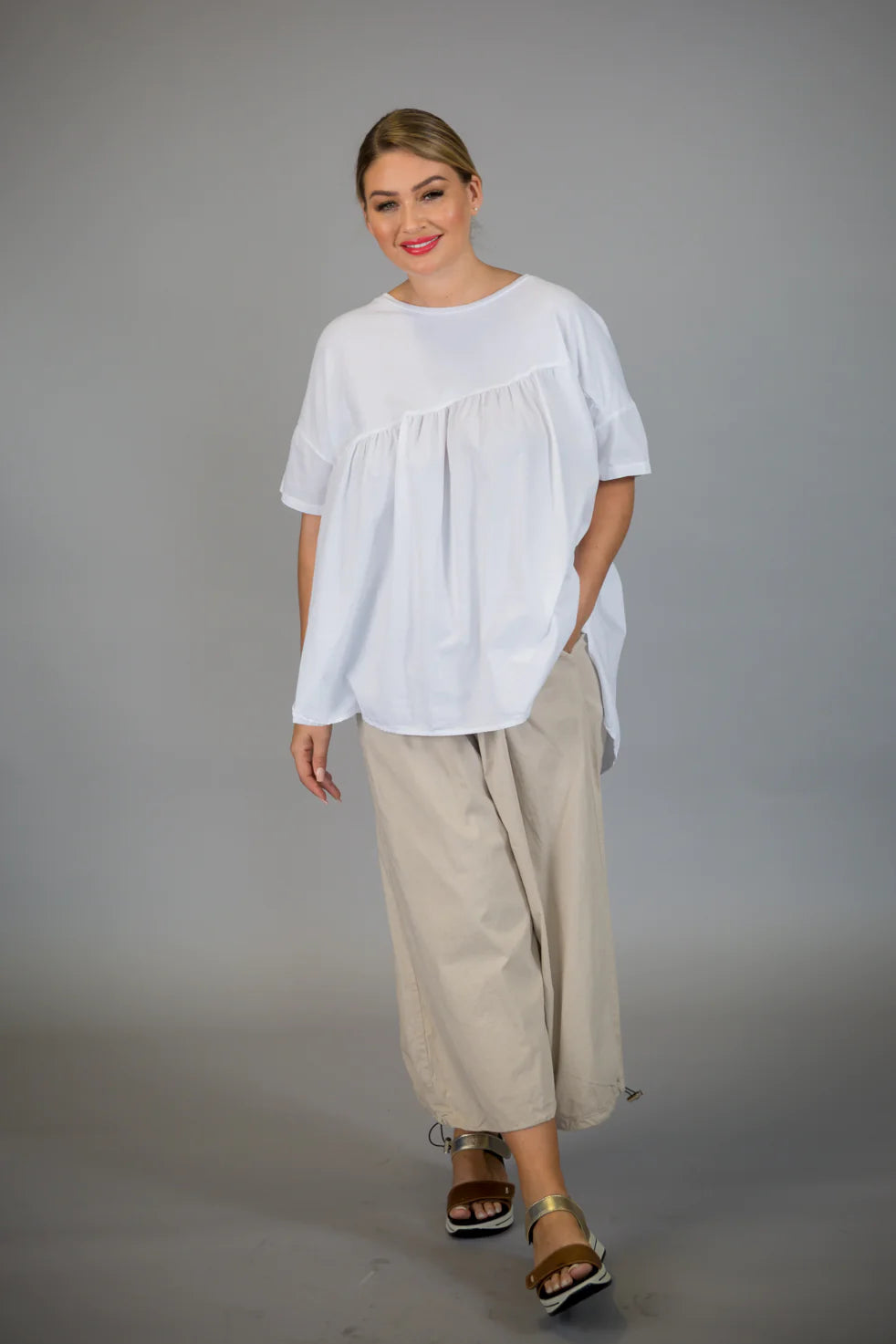 Celebrity Style Paolo Tricot, WT221116 Gathered Yoke Cotton T Shirt