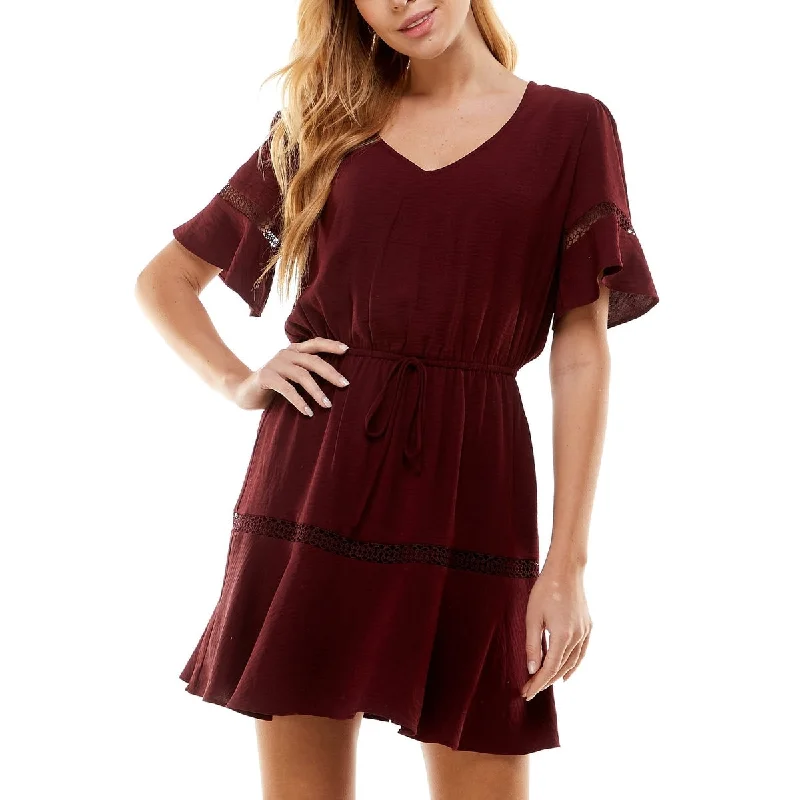 French Style City Studios Junior's Drawstring Waist Crochet Inset Dress Wine Size -M