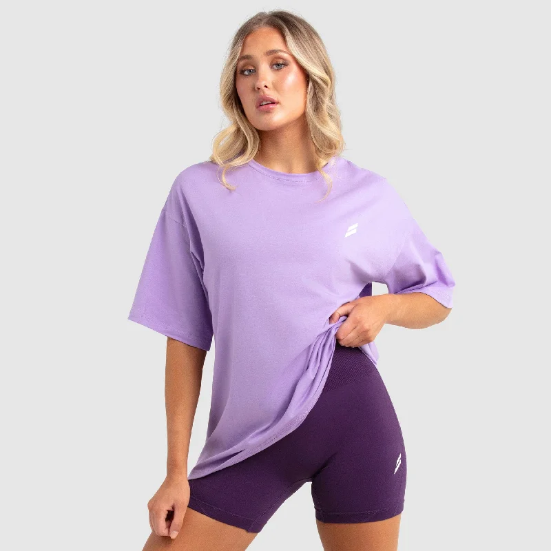Fashionable and casual Women's Everyday Oversize Tee - Lavender