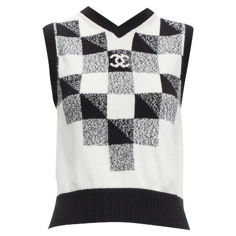 Casual And Casual Chanel cashmere graphic check cc logo sweater vest