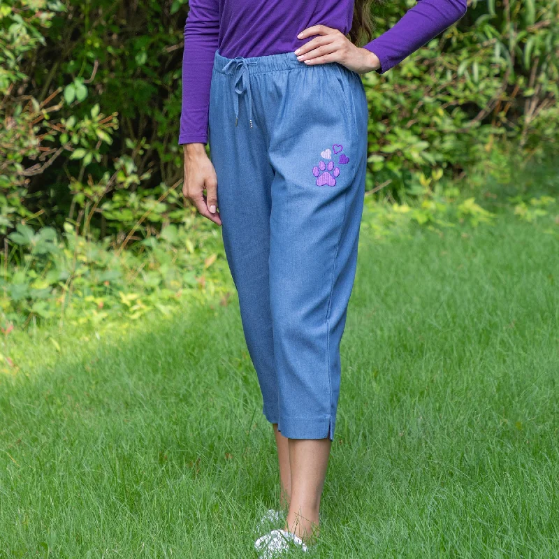 Cozy Sweaters Denim Paw Print Capri Pants