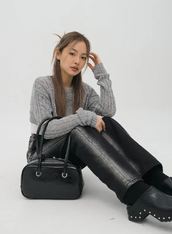 Classic And Versatile Black Jeans C1002