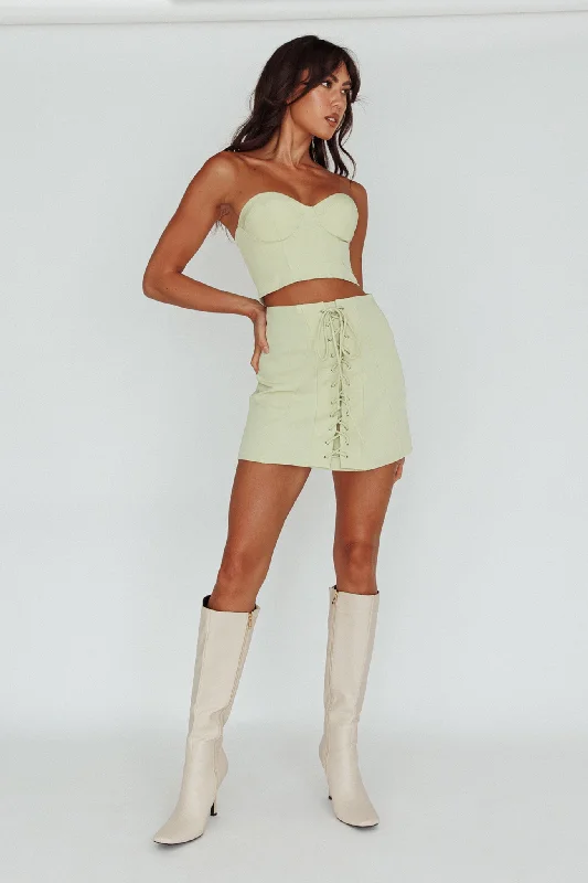Sports litigation style Ventura Lace-Up Skirt Mint