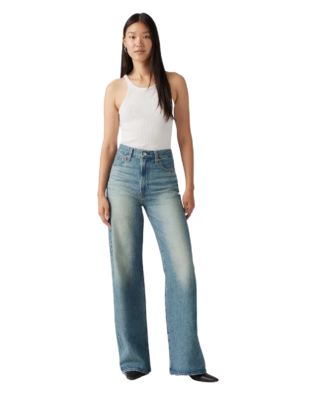 Fashionable And Versatile Ribcage Wide Leg Jeans in Tint Story