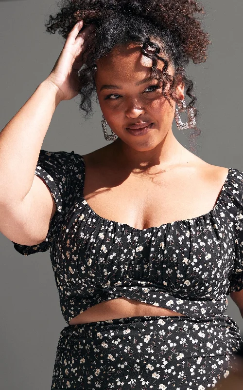 Cozy Vibes Cathy Crop Top - Ditsy Black
