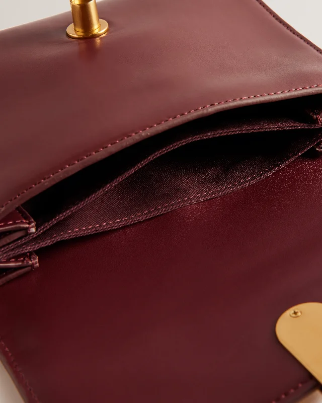 Simple Comfort Kkaysa Polished Small Leather Crossbody Bag Dp-Purple