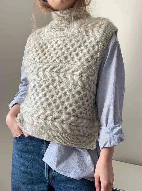 Age-reducing Style Eurus slipover by Aegyo Knit, No 1 + Silk Mohair yarn kit (excl pattern) Age-reducing Style Eurus slipover by Aegyo Knit, No 1 + Silk Mohair yarn kit (excl pattern)
