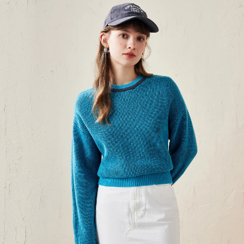 Trendy and versatile 100% Wool Colorblock Raglan Sleeve Sweater