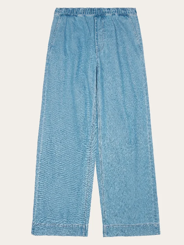 Easygoing Fashion POSEY wide mid-rise elastic waistband denim pant - GOTS/Vegan - Light Blue denim Easygoing Fashion POSEY wide mid-rise elastic waistband denim pant - GOTS/Vegan - Light Blue denim
