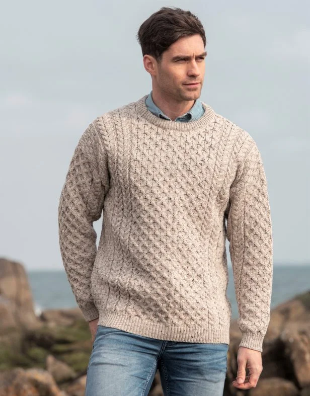Elegant and noble TRADITIONAL MEN'S ARAN SWEATER SUPER SOFT-OATMEAL