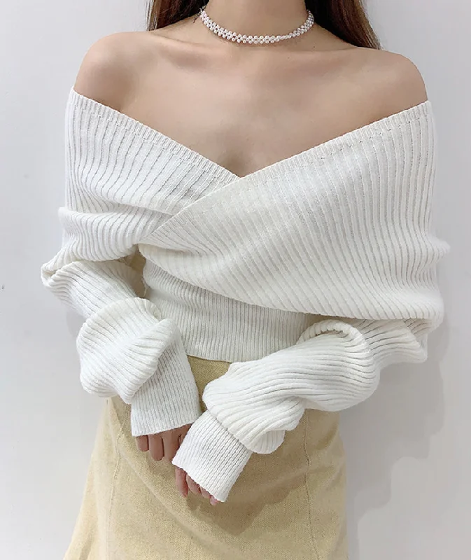 Luxury And Elegant Sexy off-shoulder long-sleeved sweater white sweater  116